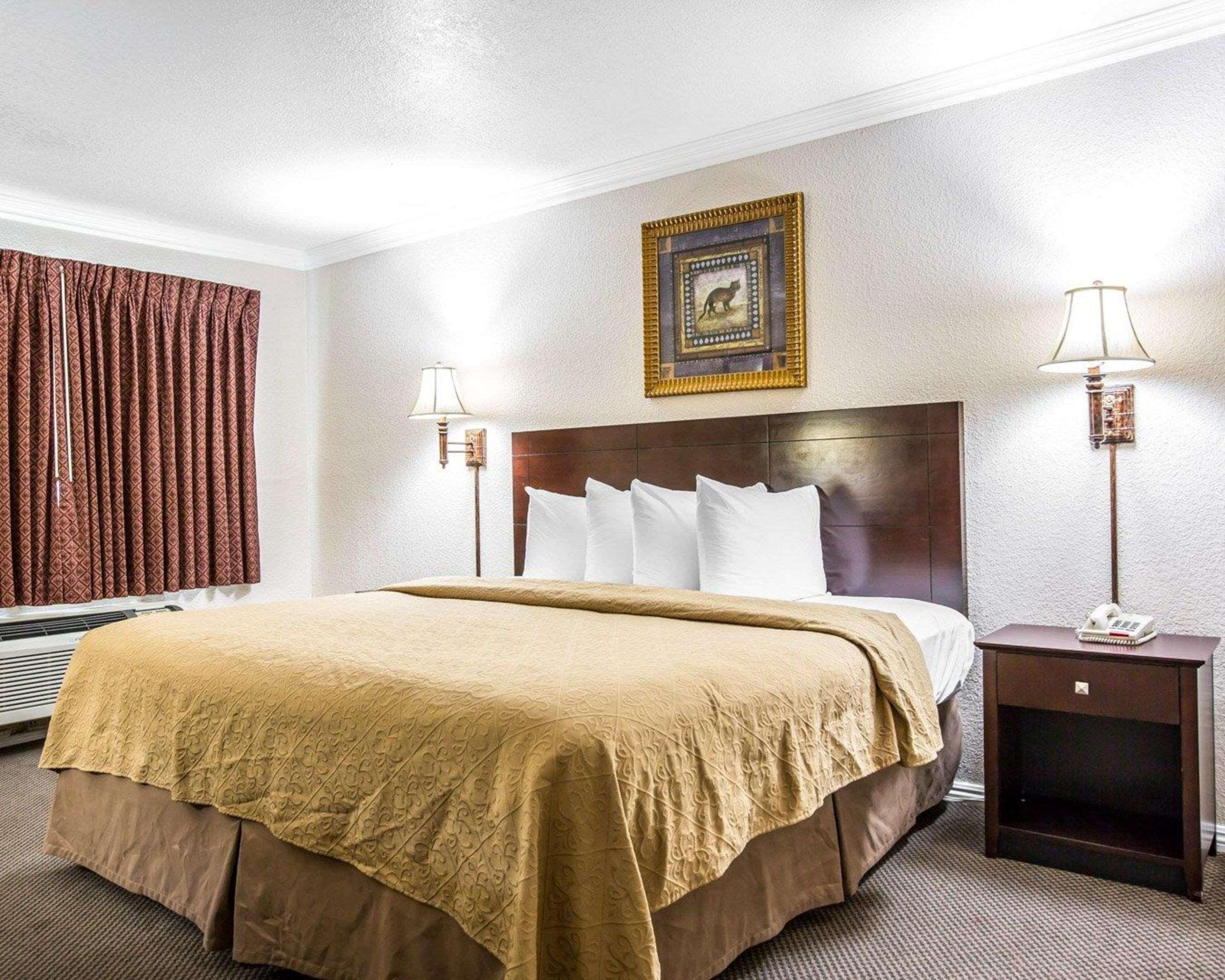 Quality Inn & Suites Thousand Oaks - Us101 Exterior photo